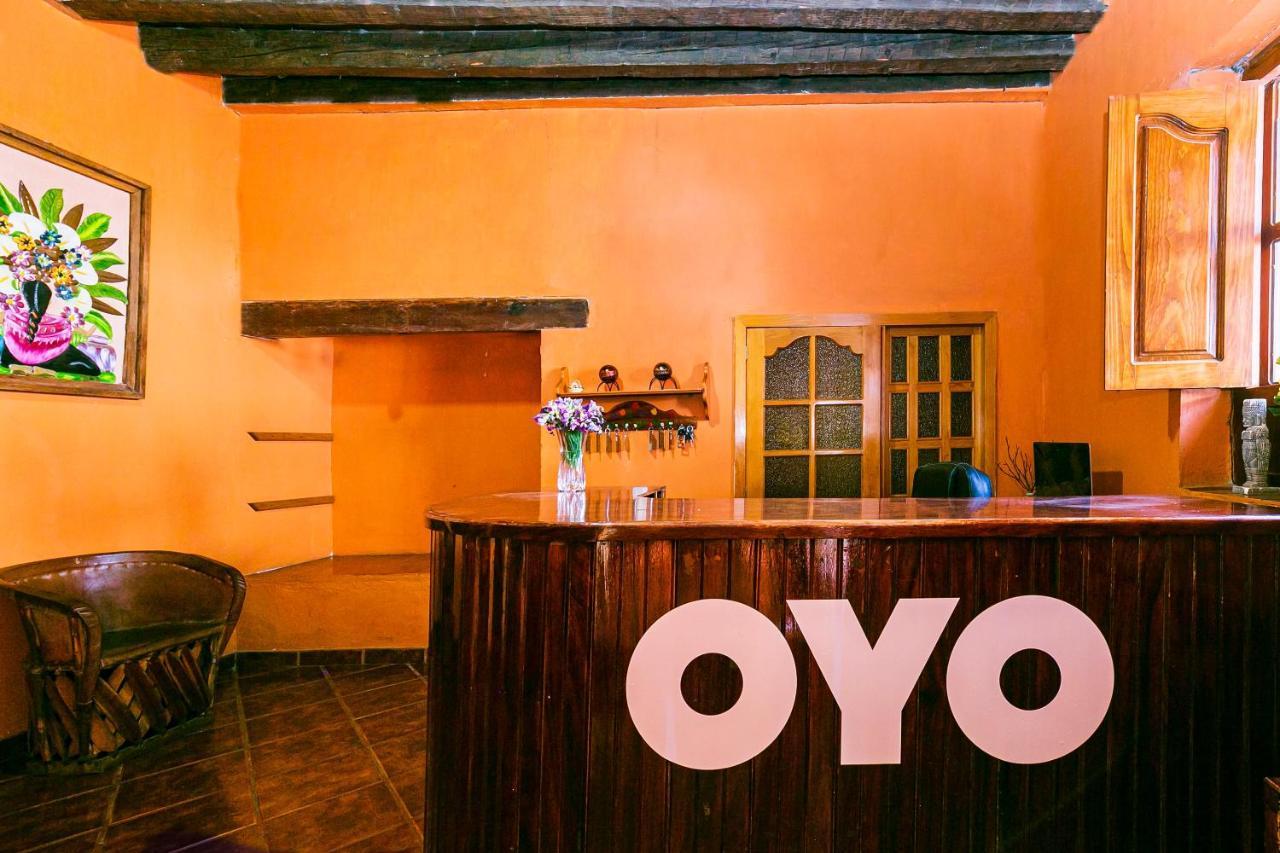 OYO Posada De Los Angeles, Pátzcuaro Hotel Exterior foto